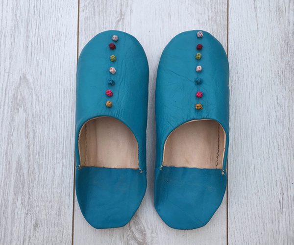 MOROCCAN POM POM BABOUCHE SLIPPERS – TURQUOISE - craftkechbrand