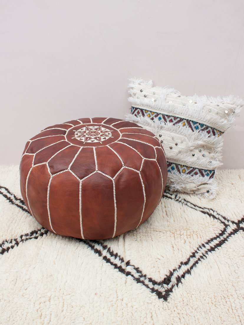 MOROCCAN LEATHER POUF CHESTNUT