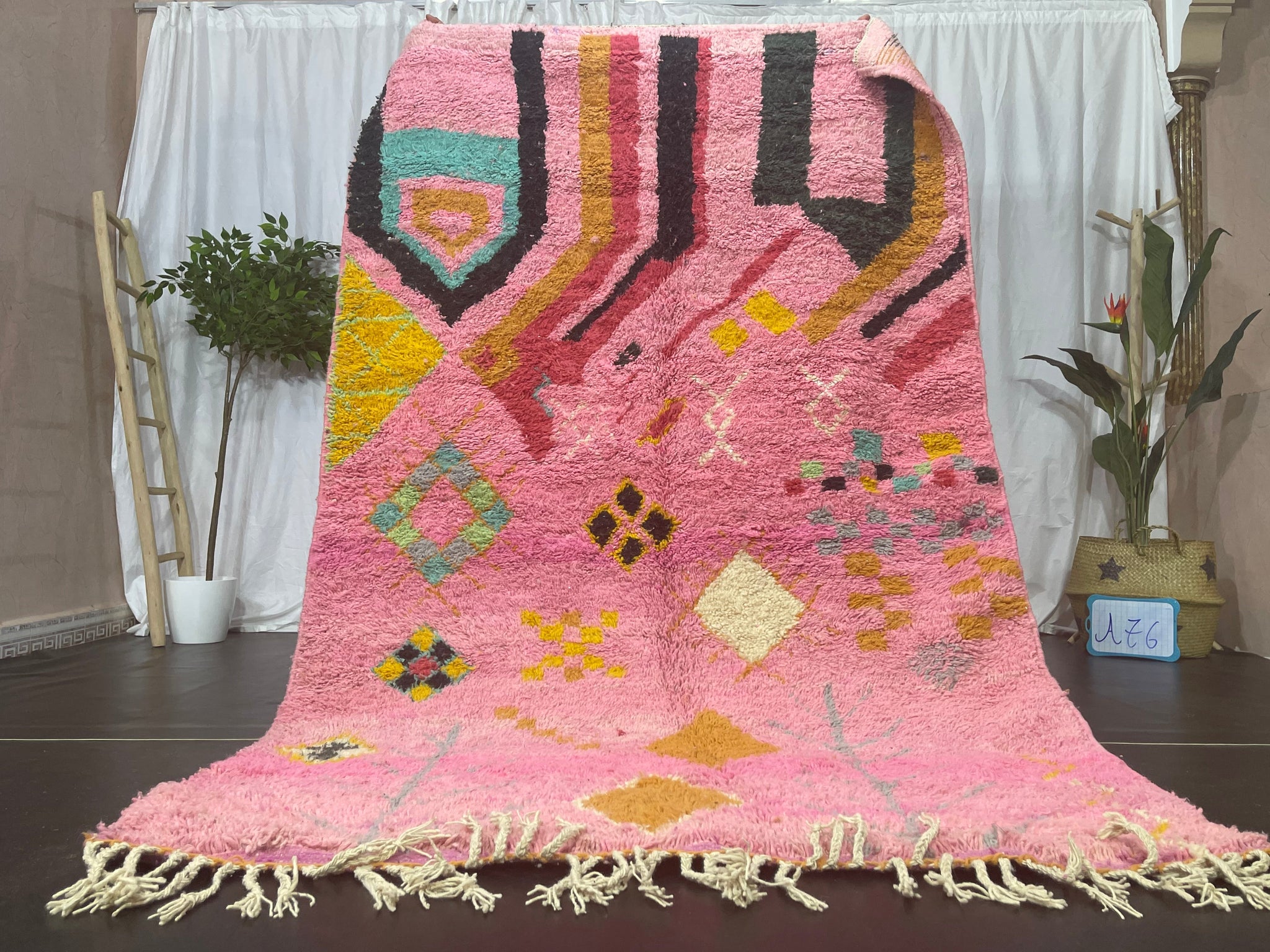 Fabulous Handmade Rug - craftkechbrand