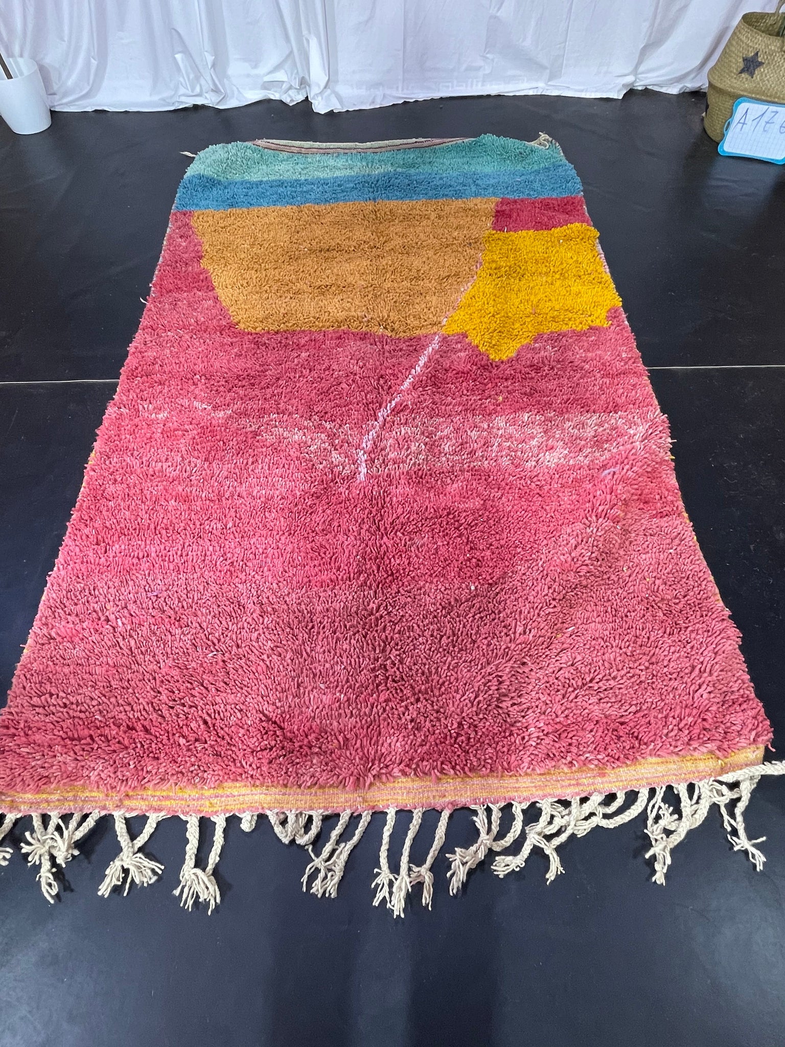 Amazing Moroccan Rug laabitika - craftkechbrand