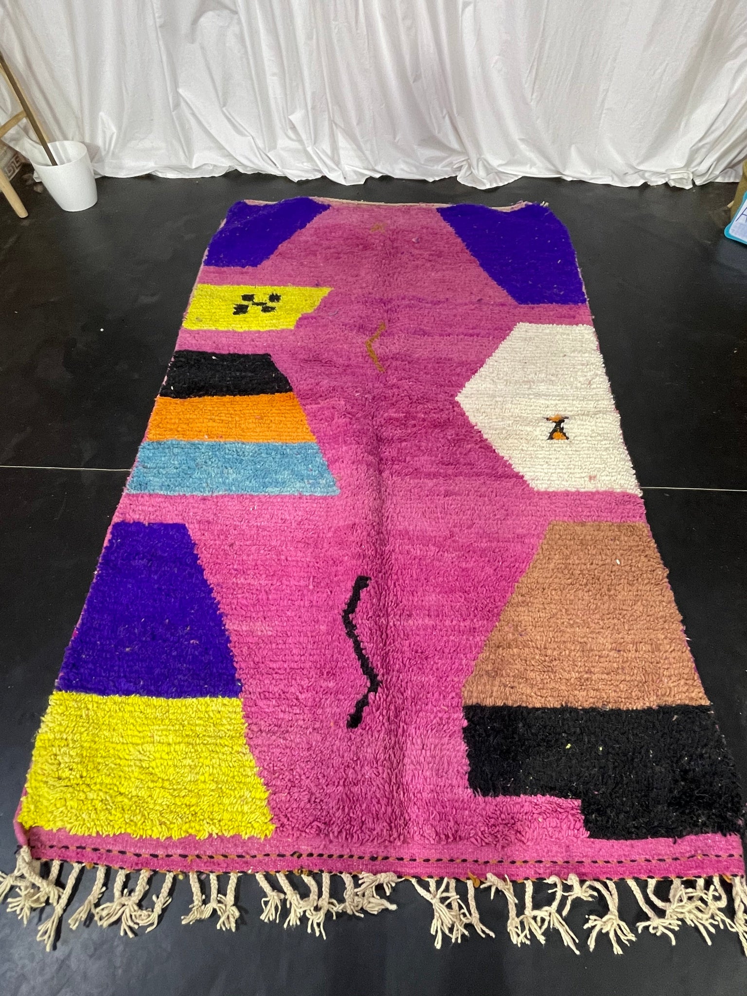 Fabulous Handmade Rug - craftkechbrand