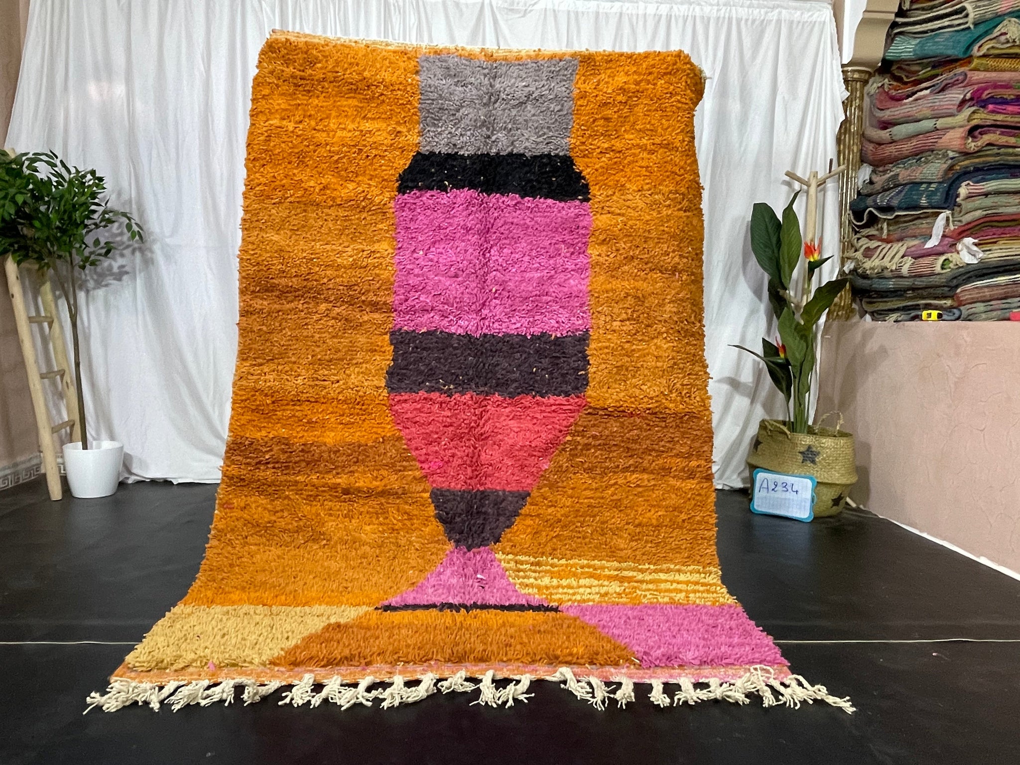 Fabulous Handmade Rug - craftkechbrand