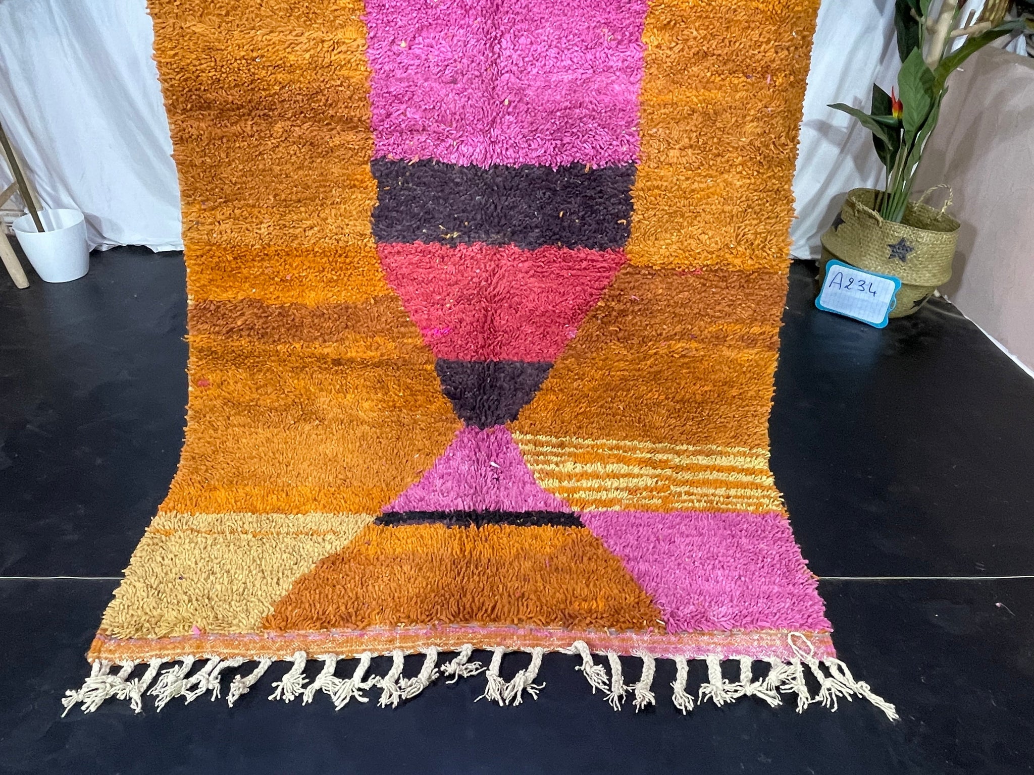 Fabulous Handmade Rug - craftkechbrand