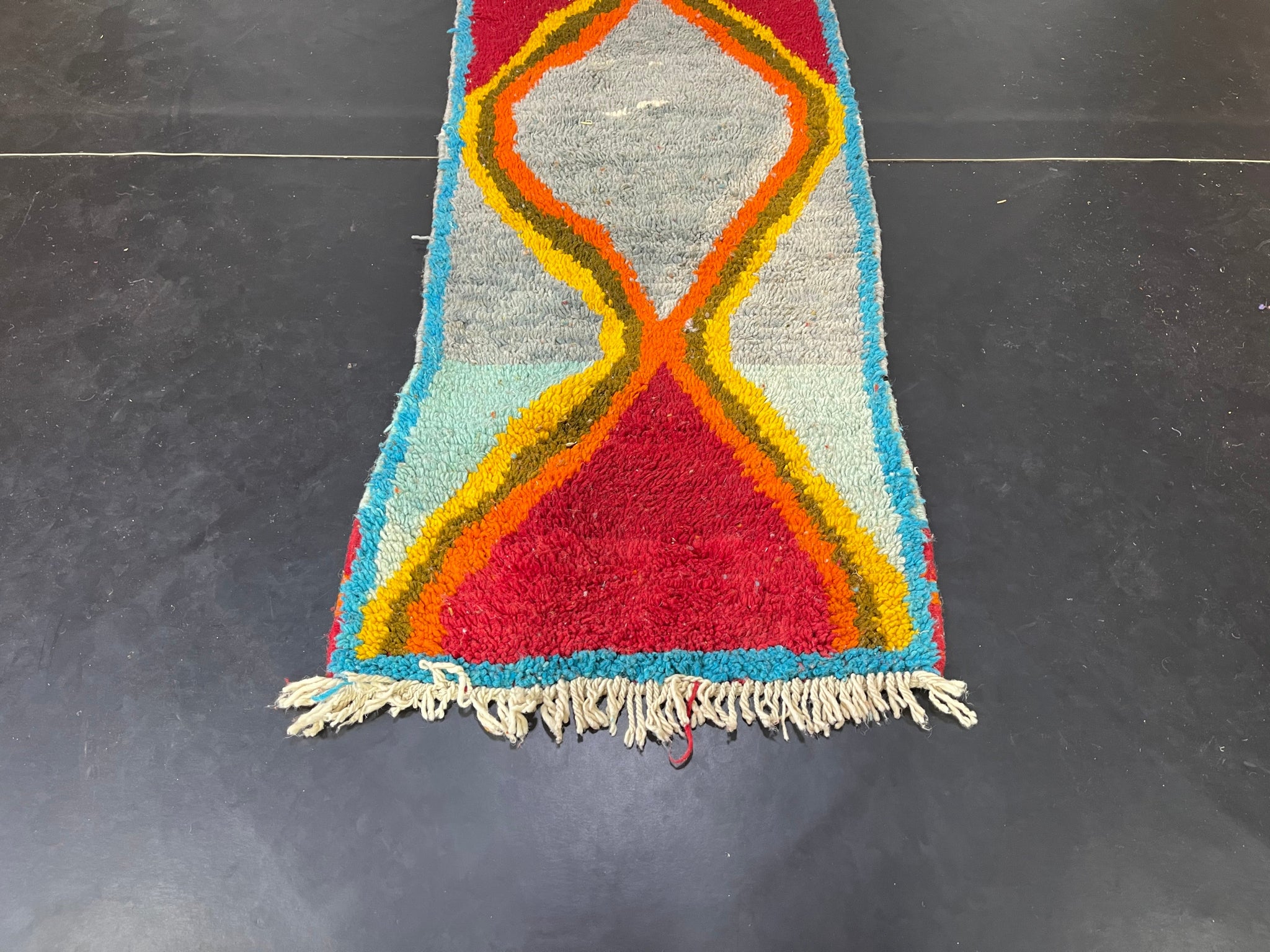 HANDMADE MOROCCAN RUG - craftkechbrand