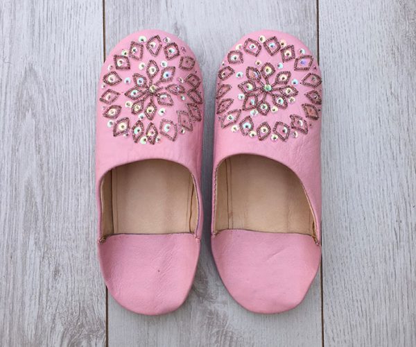 MOROCCAN BABOUCHE SLIPPERS – BABY PINK-SEQUINS - craftkechbrand