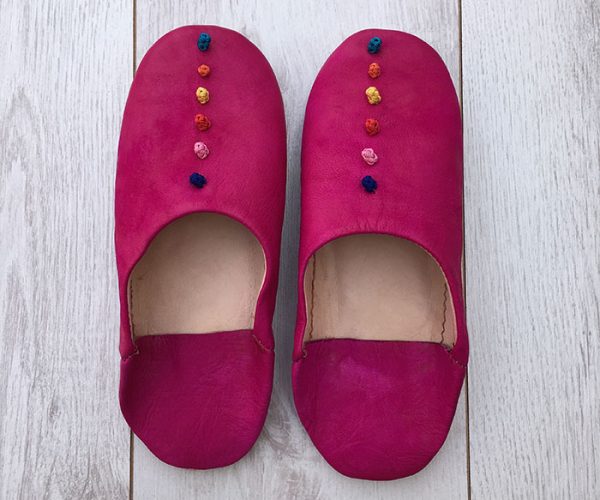 MOROCCAN POM POM BABOUCHE SLIPPERS – FUCHSIA - craftkechbrand