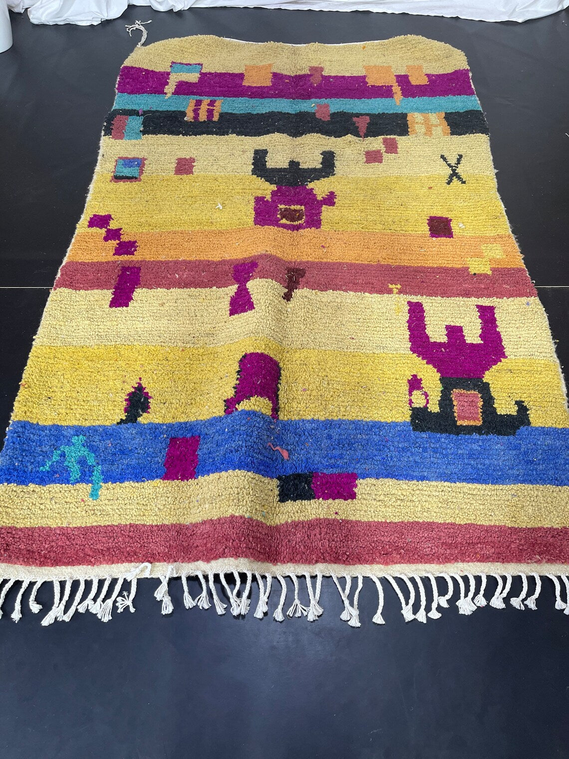 Artistic Moroccan Rug waka waka - craftkechbrand