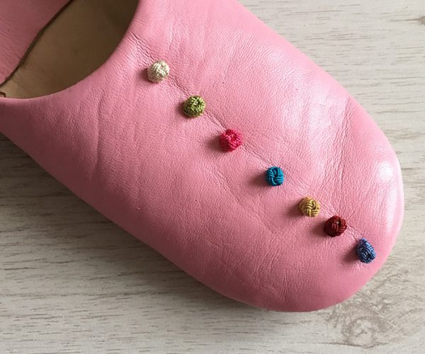 MOROCCAN POM POM BABOUCHE SLIPPERS – PINK - craftkechbrand